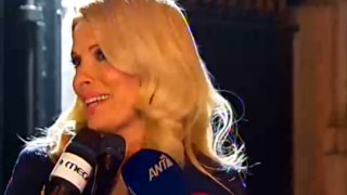 Ελένη Μενεγάκη: Μιλάει πρώτη φορά για το συμβόλαιό της