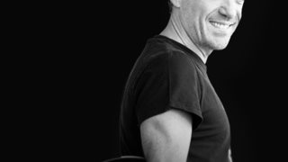 Arch – café eaterie: Μουσικός Νοέμβριος με τον Θάνο Καλλίρη
