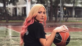 Ιωάννα Τούνη 
: Χώρισε με τον Νώντα Παπαντωνίου;