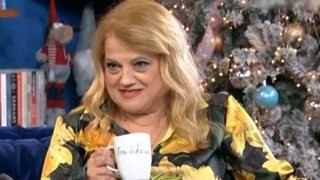 Ελένη Καστάνη: &quot;Ήμουν πάντα πιστή. Ομολογώ όμως ότι μου έχει τύχει στη δουλειά με συνάδελφο να κλονιστώ. Δεν το προχώρησα ποτέ&quot;