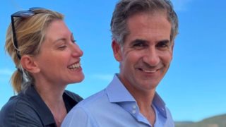 Μίνι οικογενειακή απόδραση για τη Σία Κοσιώνη και τον Κώστα Μπακογιάννη