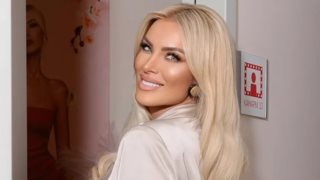 Ώρα για ανανέωση για την Κατερίνα Καινούργιου | Το νέο χρώμα στα μαλλιά της