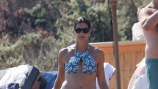 Η Σταματίνα Τσιμτσιλή σε οικογενειακές στιγμές στην Πάρο λίγο πριν την πρεμιέρα του "Happy Day"