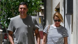 Η Τζένη Μπαλατσινού &amp; ο Βασίλης Κικίλιας σε χαλαρά καθημερινά στιγμιότυπα