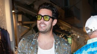 Κώστας Μαρτάκης | Νυχτοπερπατήματα στη Μύκονο! Δείτε φωτογραφίες