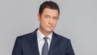 Alpha | Ο Αντώνης Σρόιτερ επιστρέφει από τη Δευτέρα 5/9 στο Κεντρικό Δελτίο - Τα νέα πρόσωπα &amp; οι αλλαγές