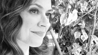 "Βόμβα" και στο ΠΑΣΟΚ: "Με παρενόχλησε κομματικό στέλεχος μέσα σε ασανσέρ"