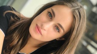 Μαρία Βοσκοπούλου: &quot;Είναι λάθος να μην κάνω όσα ονειρεύομαι εξαιτίας του επιθέτου μου&quot;