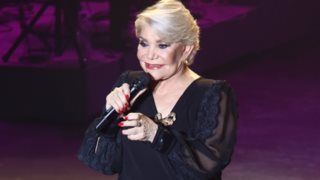 Η Μαρινέλλα παραμένει σε κρίσιμη κατάσταση - Τα νεότερα για την υγεία της