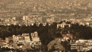 Καιρός: Αποπνικτικό "κοκτέιλ" ζέστης και σκόνης - Καθημερινά θα ανεβαίνει η θερμοκρασία, ποιες περιοχές θα "πνιγούν"