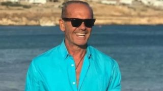 Φθινοπωρινές διακοπές για τον Πέτρο Κωστόπουλο