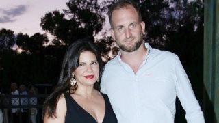 Με αυτόν τον τρόπο γιόρτασε ο Δημοσθένης Πέππας τα πρώτα του γενέθλια μετά το διαζύγιο από τη Μαρίνα Ασλάνογλου