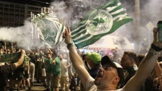 Πανζουρλισμός για το 7ο αστέρι του Παναθηναϊκού - Πανηγυρισμοί μέχρι το πρωί από χιλιάδες φιλάθλους