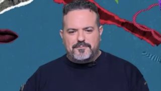 Ο Κωνσταντίνος Αντωνάτος μιλά για το bullying που δέχθηκε: "Ξέρεις τι είναι να προσγειώνεσαι από τον πρώτο όροφο κάτω;"