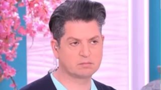 Γιάννης Πουλόπουλος: "Μιλώ από προσωπική εμπειρία με τον αδερφό μου, ήμασταν για δέκα χρόνια στα δικαστήρια"