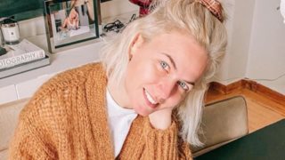 Καλοκαίρι στο γραφείο | Πώς θα δημιουργήσεις ένα κομψό σύνολο σύμφωνα με τη Χριστίνα Κοντοβά