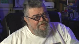 Σταμάτης Κραουνάκης: Στο παρελθόν είχαμε "σκοτωθεί" με τον Νταλάρα, μου έκανε μήνυση