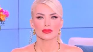 Η Κατερίνα Καινούργιου ξεκαθαρίζει για τον Ανδρέα Μικρούτσικο: &quot;Εγώ κάθομαι στο ένα πόδι μαζί του&quot;