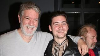 Φίλιππος Σοφιανός | Η σπάνια εμφάνιση με τον 23χρονο γιο του - Η εκπληκτική ομοιότητά τους