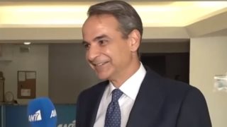 Κυριάκος Μητσοτάκης: &quot;Όλη η οικογένεια κάνει προβλέψεις για το αποτέλεσμα των εκλογών, το γράφουμε σε χαρτάκι μία ημέρα πριν&quot;