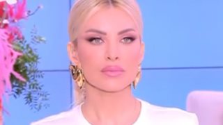 Η άγνωστη ιστορία της Κατερίνας Καινούργιου με τον Ιορδάνη Χασαπόπουλο: &quot;Είπε στον πατέρα μου ότι δεν το &#39;χω καθόλου&quot;