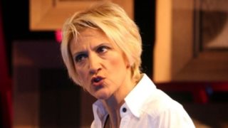 Καίτη Κωνσταντίνου: Η ήσυχη ζωή πίσω από την εκκωφαντική επιτυχία