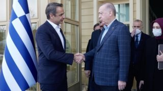 Ερντογάν πριν την άφιξή του: &quot;Κυριάκο φίλε μου, δεν σας απειλούμε - Να πάμε στη διεθνή δικαιοσύνη για όλα τα θέματα&quot;