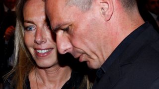 Δανάη Στράτου για Γιάνη Βαρουφάκη: &quot;Αν είχαμε βρεθεί από τα 15, θα ήμασταν μαζί&quot;