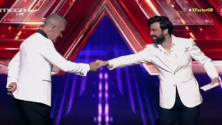 &quot;X-Factor&quot; | Ο νέος &quot;τίτλος&quot; του Ηλία Ψινάκη &amp; η επική ατάκα του Αντρέα Γεωργίου στον Στέλιο Ρόκκο για το φιλί της προηγούμενης εβδομάδας
