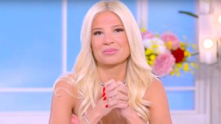 Η Φαίη Σκορδά απαντά στα πρόσφατα δημοσιεύματα για τον Γιώργο Μπαρμπαλιά