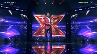 &quot;X-Factor&quot; | Ο ημιτελικός ξεκίνησε! Δείτε την εντυπωσιακή έναρξη με το κατακόρυφο του Ανδρέα Γεωργίου