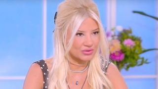 Η on air παρατήρηση της Φαίης Σκορδά σε συνεργάτη της: "Αυτό που λες είναι υποτιμητικό"