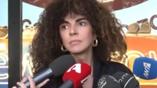 Αντέδρασε η Μαρία Σολωμού σε ερώτηση για τον Αλευρά και τον Καλούτα: "Οι έξυπνοι που σχολιάζουν, ας το έκαναν καλύτερα"