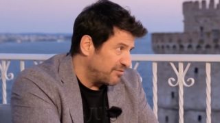 Ο Αλέξης Γεωργούλης απαντά πρώτη φορά on camera για την καταγγελία από την Ελένη Χρονοπούλου: &quot;Το έμαθα με έναν τρόπο πολύ περίεργο&quot;