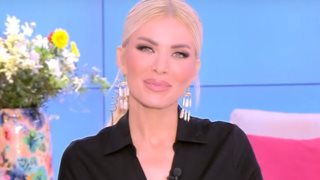 Κατερίνα Καινούργιου: "Ολοκλήρωσα τις επαφές μου 21 χρονών, με είχαν μεγαλώσει με έναν τρόπο που το ένιωθα σαν ενοχή"