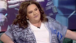 &quot;Λύγισε&quot; η Σοφία Βογιατζάκη: &quot;Είναι λες και έχει έρθει στη Γη για να κάνει όλους τους ανθρώπους καλά&quot;