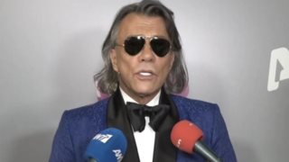 Ξέσπασε ο Ηλίας Ψινάκης κατά της Μαίρης Συνατσάκη: "Πρόστυχο για να πουλήσεις δύο ρουχαλάκια να χρησιμοποιείς το metoo"