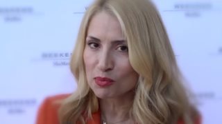 Η Μαρία Ηλιάκη απαντά στο ενδεχόμενο να παρουσιάσει το &quot;Power of Love&quot;