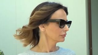 Μπέττυ Μαγγίρα: &quot;Η Ελένη Μενεγάκη είναι σκληρή διαπραγματεύτρια χρόνια τώρα και καλά κάνει&quot;