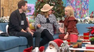 Νατάσα Καλογρίδη &amp; Νικόλας Ραπτάκης σε μία επεισοδιακή εμφάνιση στο "Πάμε Δανάη"