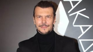 Ιωάννης Παπαζήσης: &quot;Πιστεύουν ότι οι ηθοποιοί είμαστε κάτι νούμερα που βγαίνουμε στην τηλεόραση, βγάζουμε λεφτά και το παίζουμε μάγκες στο Instagram&quot;