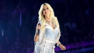 &quot;Η Άννα Βίσση ενοχλήθηκε από τις πληροφορίες για το πόσα έβγαλε από τη συναυλία - Δεν ισχύουν αυτά τα ποσά&quot;