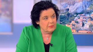 Ξέσπασε η Λιάνα Κανέλλη: "Λέει να πλακώσει κάποιος στις φάπες τη γιαγιά και τον παππού του; Δεν ντρεπόμαστε;"