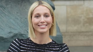 Η Μαρία Ολυμπία Ντε Γκρες σε βραδινή έξοδο με γοητευτικό συνοδό