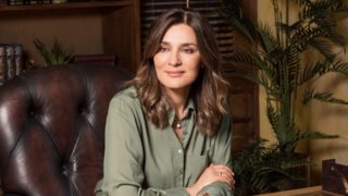 Η Μαρία Ναυπλιώτου φόρεσε τα δύο basic κομμάτια που χρειάζεσαι για την άνοιξη