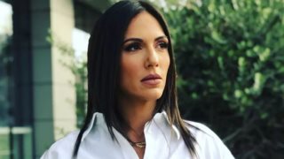 Η Ανθή Βούλγαρη με total Zeus + Dione σύνολο στην πρεμιέρα της εκπομπής &quot;Κοινωνία Ώρα Μega&quot;