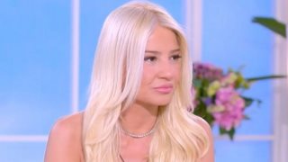 Φαίη Σκορδά για Μαρίνα Σάττι: &quot;Μπορεί και να το έκανε επίτηδες αυτό με το μικρόφωνο&quot;