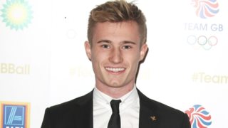 Jack Laugher | Ο αθλητής που μάζεψε χρήματα για να πάει στους Ολυμπιακούς πουλώντας φωτογραφίες του στο OnlyFans