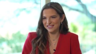 Εριέττα Κούρκουλου: &quot;Θα ήθελα να δω στον γιο μου το βλέμμα και τον χαρακτήρα του πατέρα μου&quot;