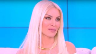 Η Κατερίνα Καινούργιου αποκάλυψε on air τον λόγο που δεν παρευρέθηκε στον γάμο του Πέτρου Κουσουλού
